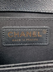 CHANEL Caviar Quilted Medium Leboy