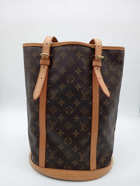 LOUIS VUITTON Monogram Bucket