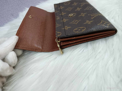 LOUIS VUITTON Monogram Porte Monnaie Long Wallet