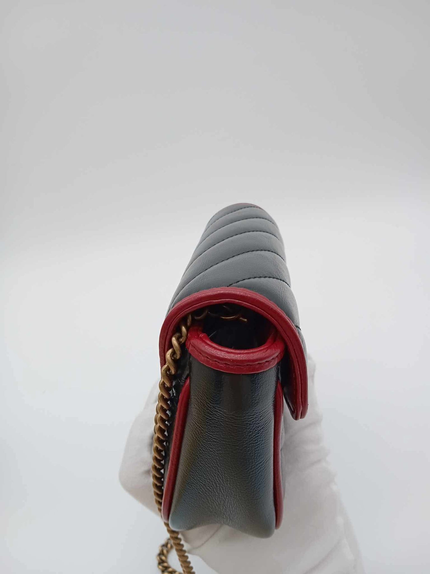 GUCCI Marmont Super Mini Flap