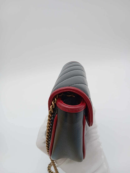 GUCCI Marmont Super Mini Flap