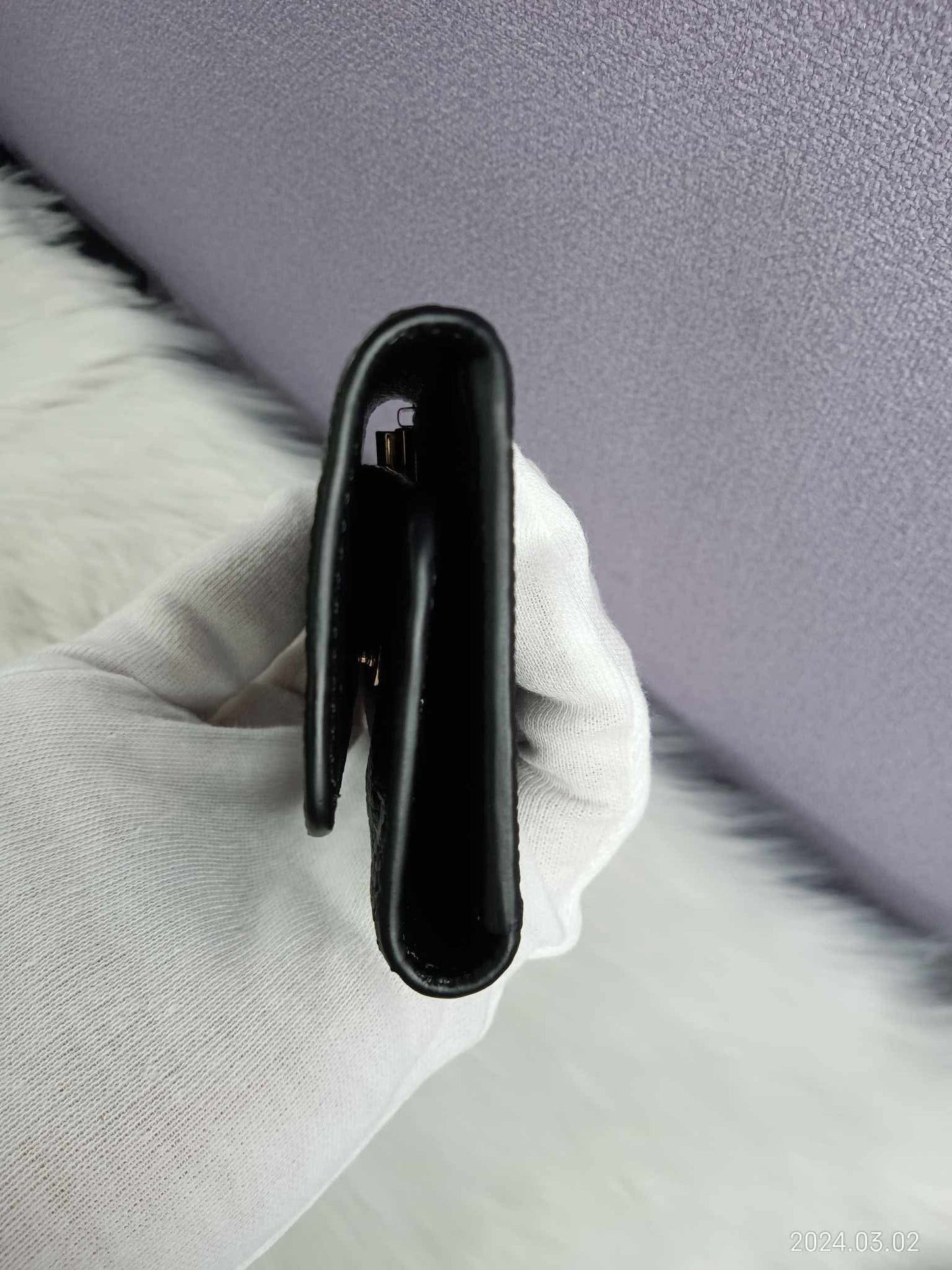 LOUIS VUITTON Key Case