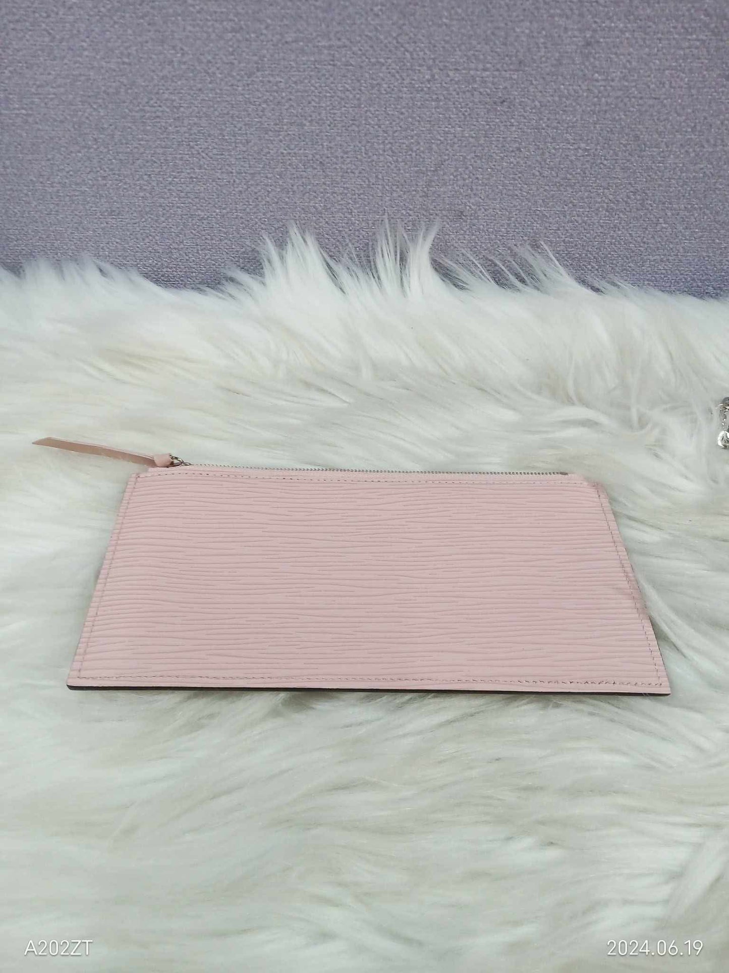 LOUIS VUITTON Epi Felicie