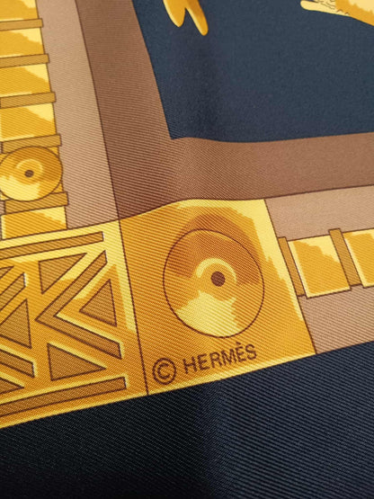 HERMES Carré 90 Cuir d'Afrique Scarf