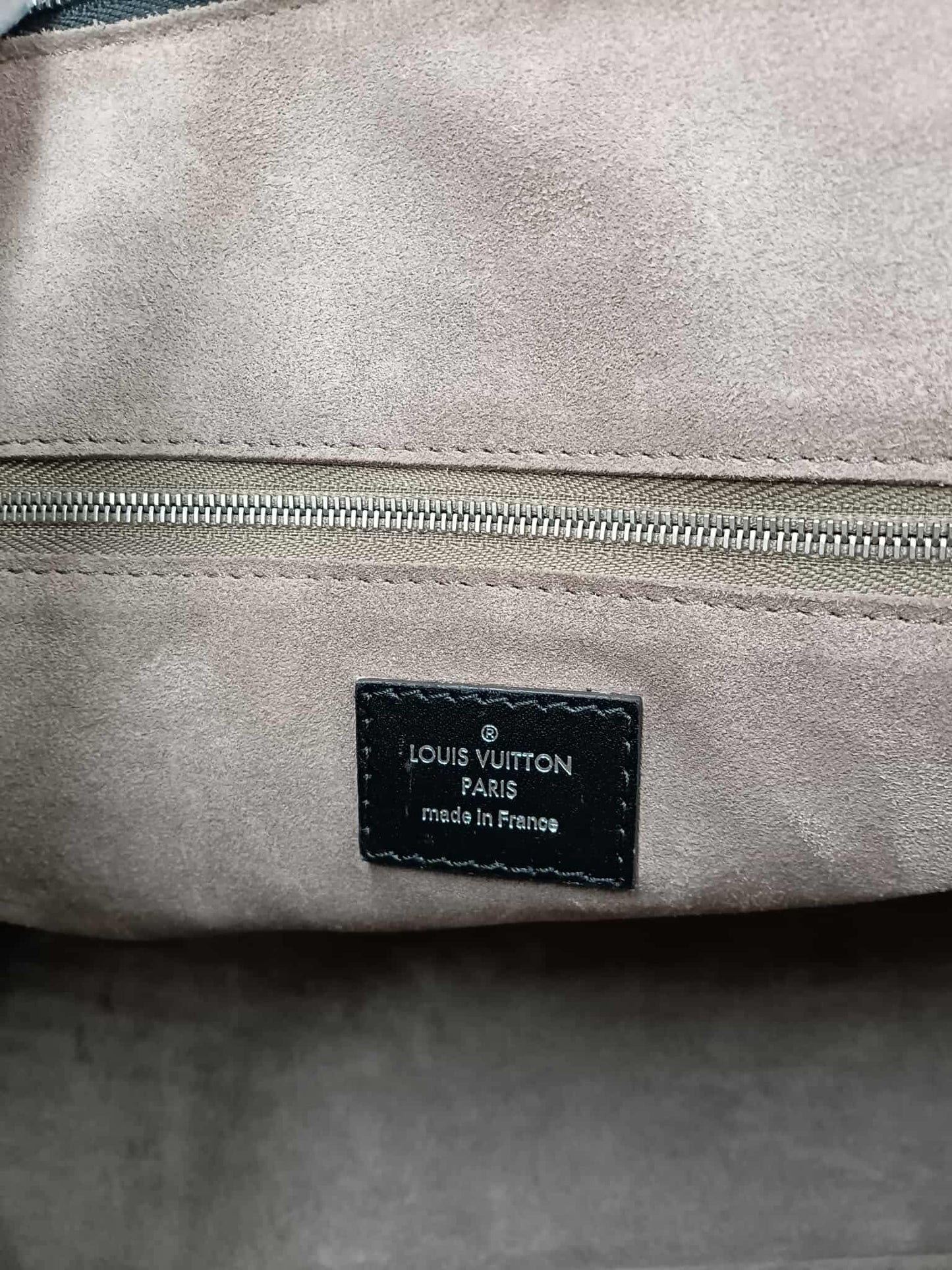 LOUIS VUITTON Bicolor Taurillon Cuir Soft Lockit PM