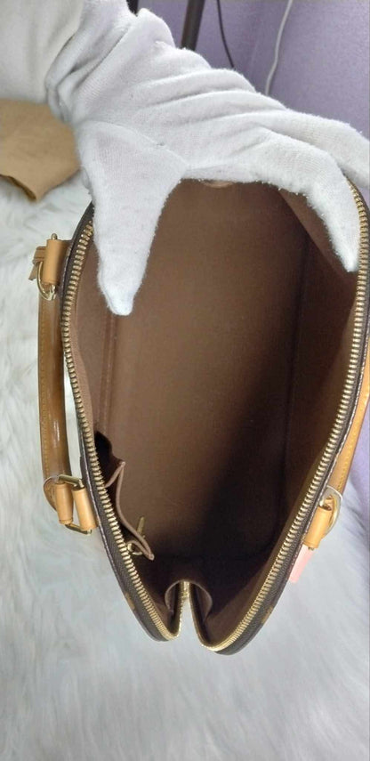 LOUIS VUITTON Monogram Alma