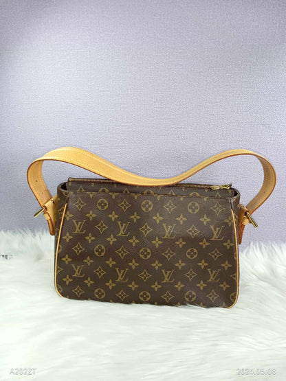 LOUIS VUITTON Monogram Viva Cite GM