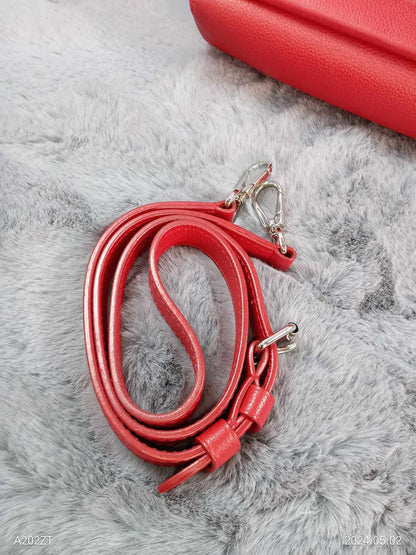 LOUIS VUITTON Rock Me 2 Ruby