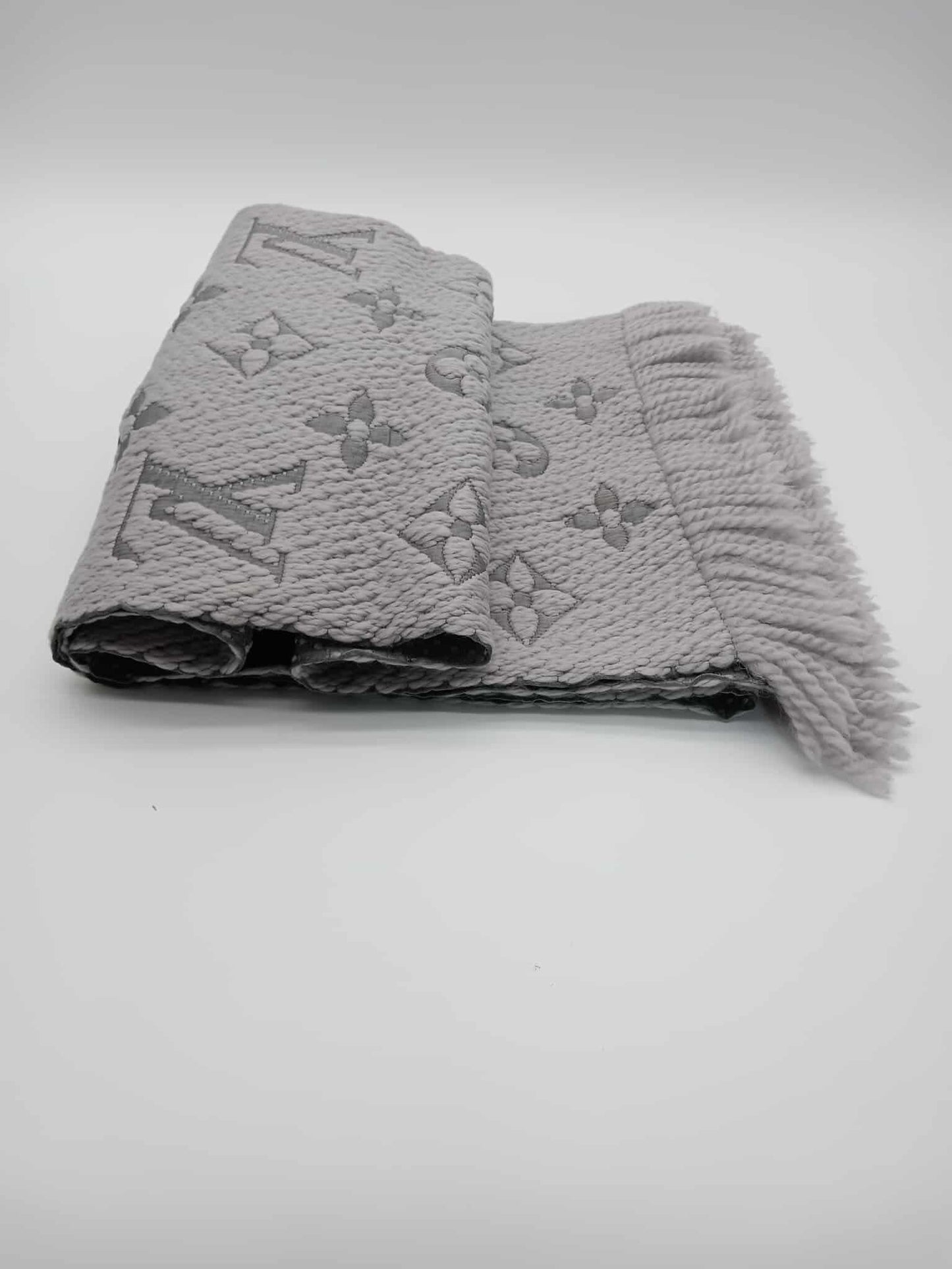 LOUIS VUITTON Logomania scarf