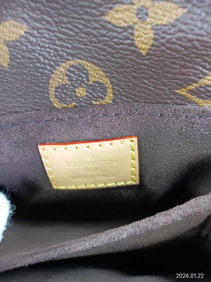 LOUIS VUITTON Monogram Micro Metis