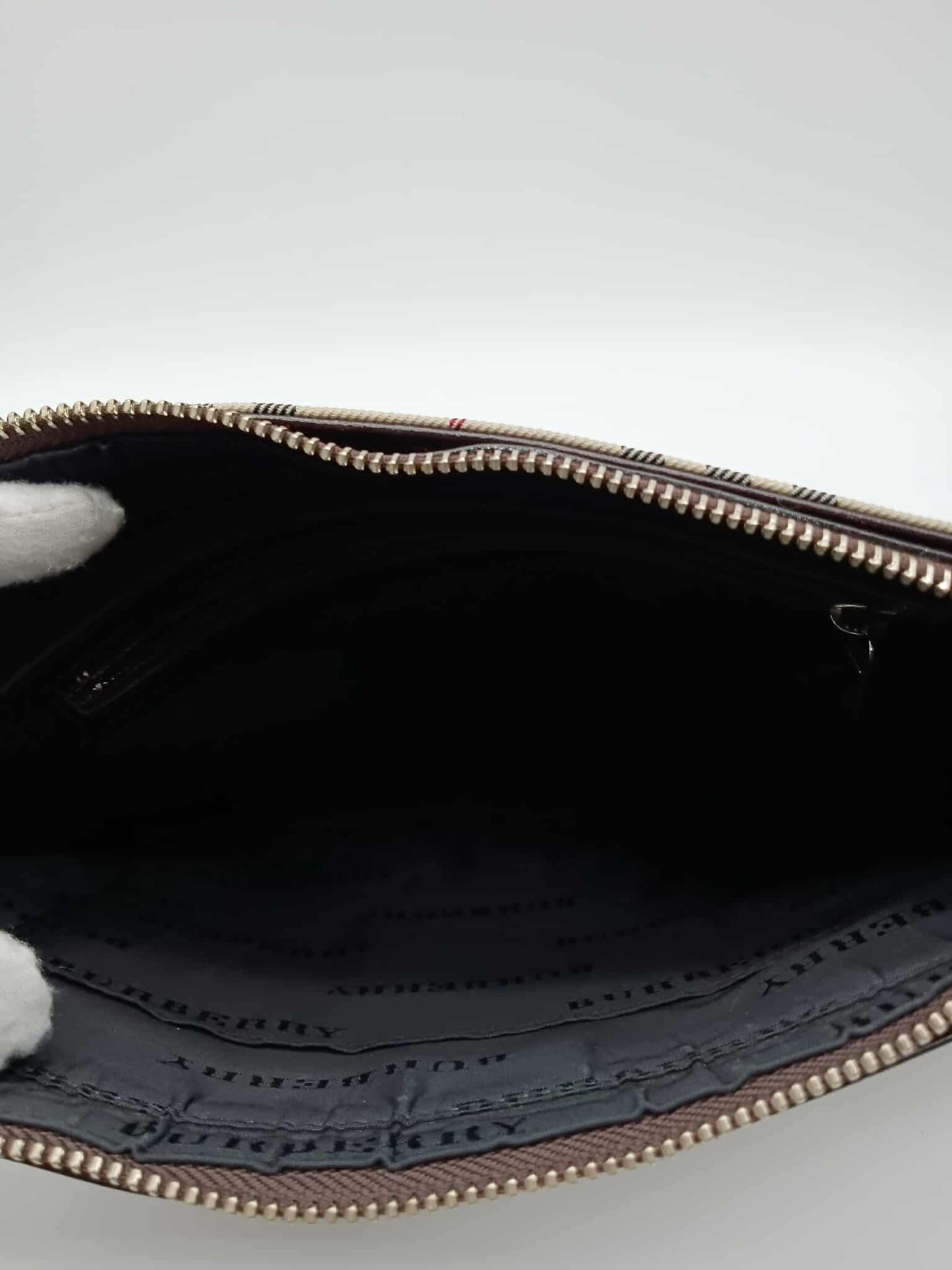 BURBERRY Nova Check Shoulder Bag