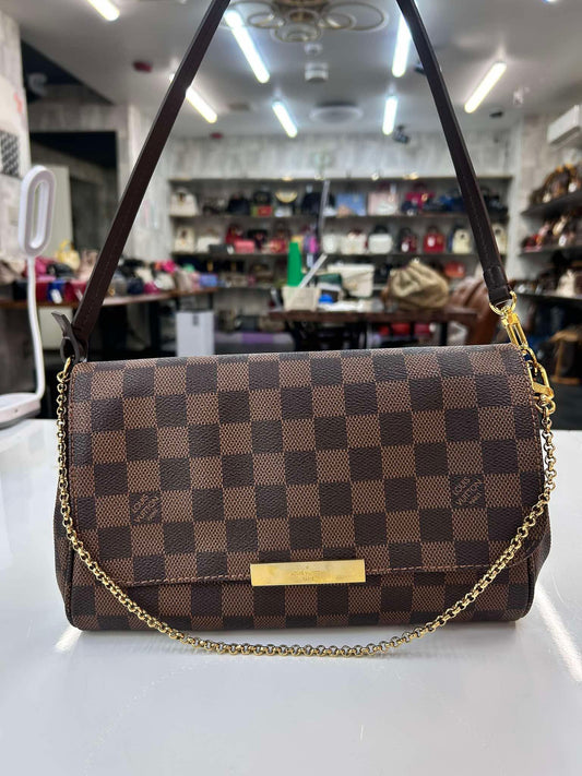 LOUIS VUITTON Damier Favorite MM
