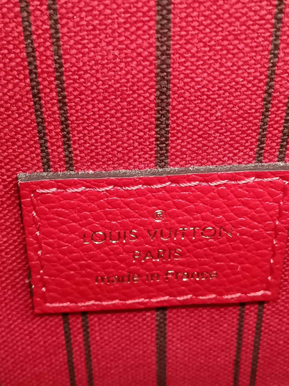 LOUIS VUITTON Pochette Metis MM