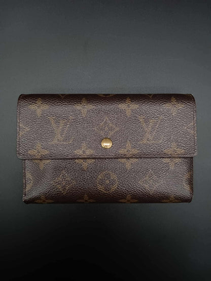 LOUIS VUITTON Monogram Tresor Wallet