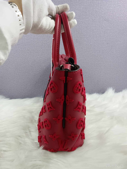 LOUIS VUITTON Vereur Framboise