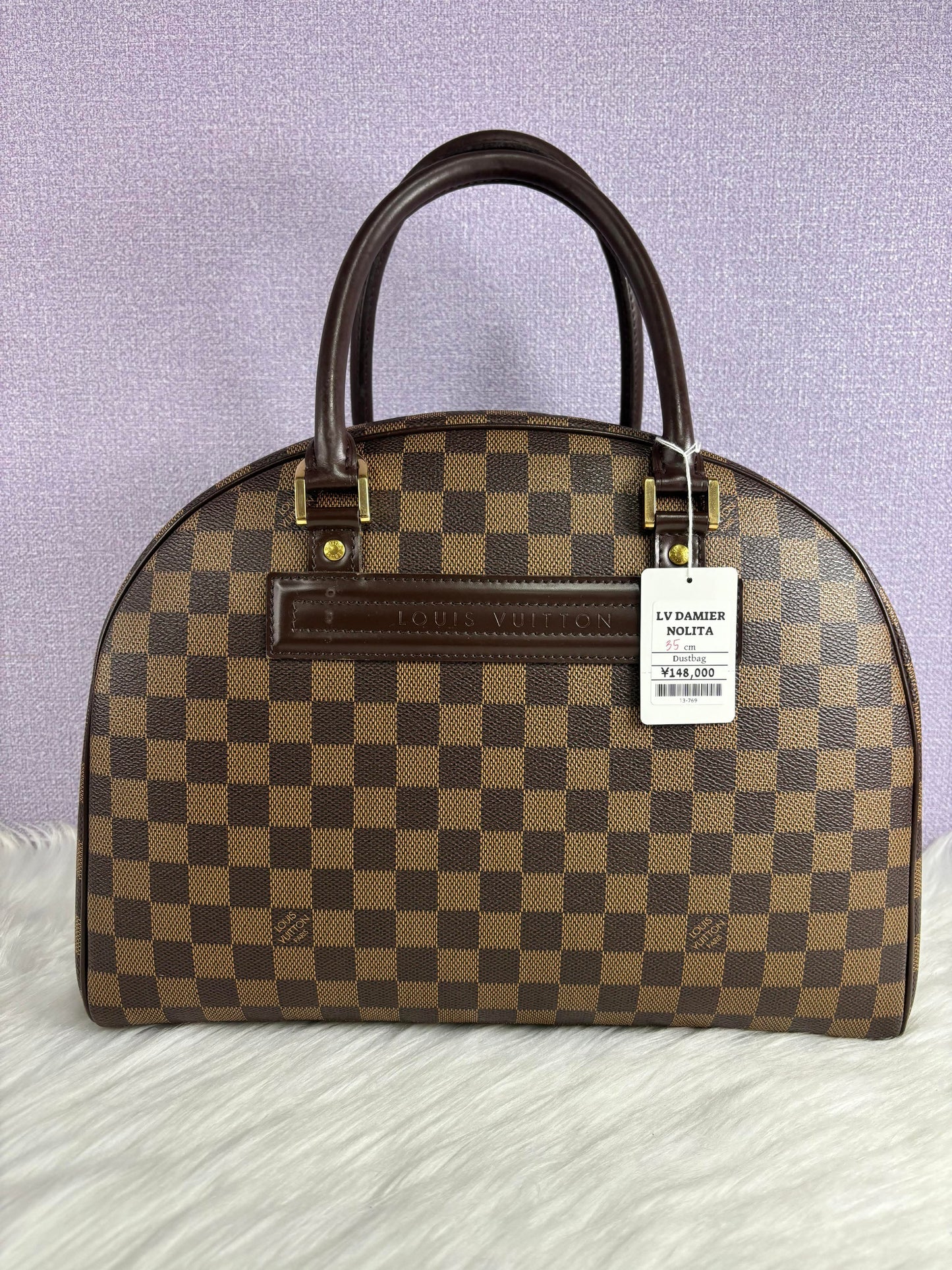 LOUIS VUITTON Damier Nolita