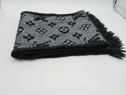 LOUIS VUITTON Echarpe Logomania Scarf