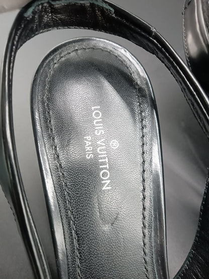 LOUIS VUITTON Slingback Pump