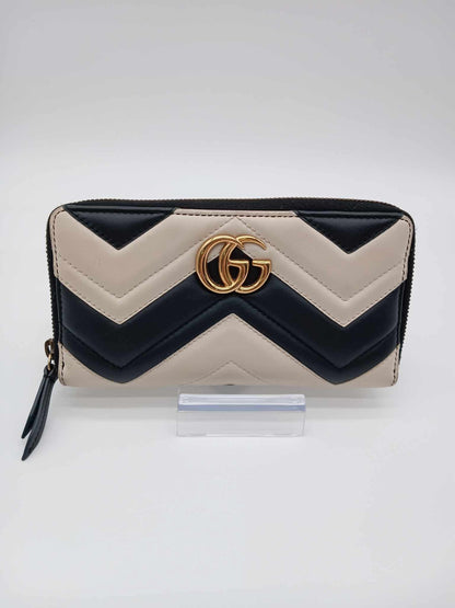 GUCCI Zippy Wallet
