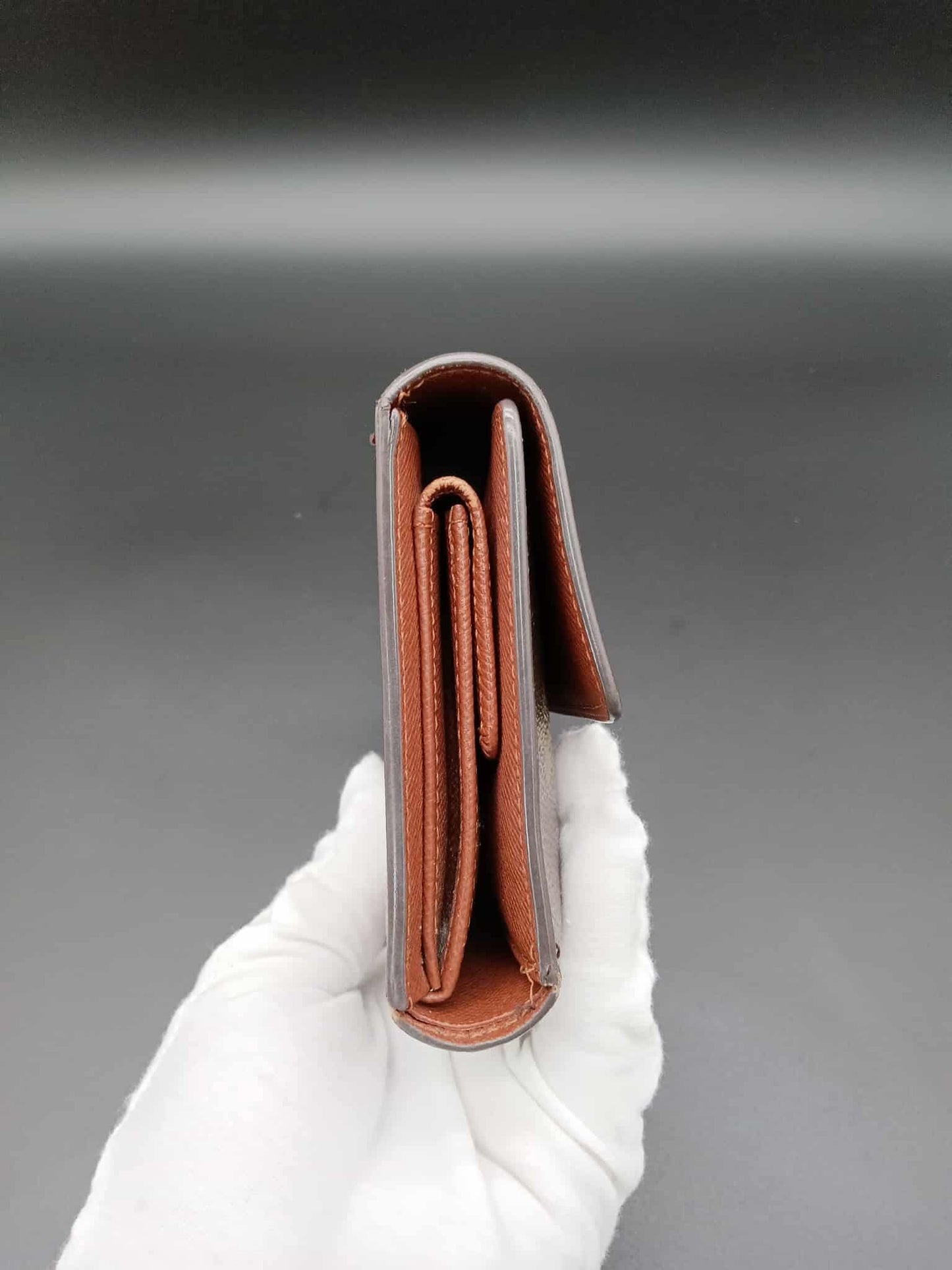 LOUIS VUITTON Monogram Tresor Wallet
