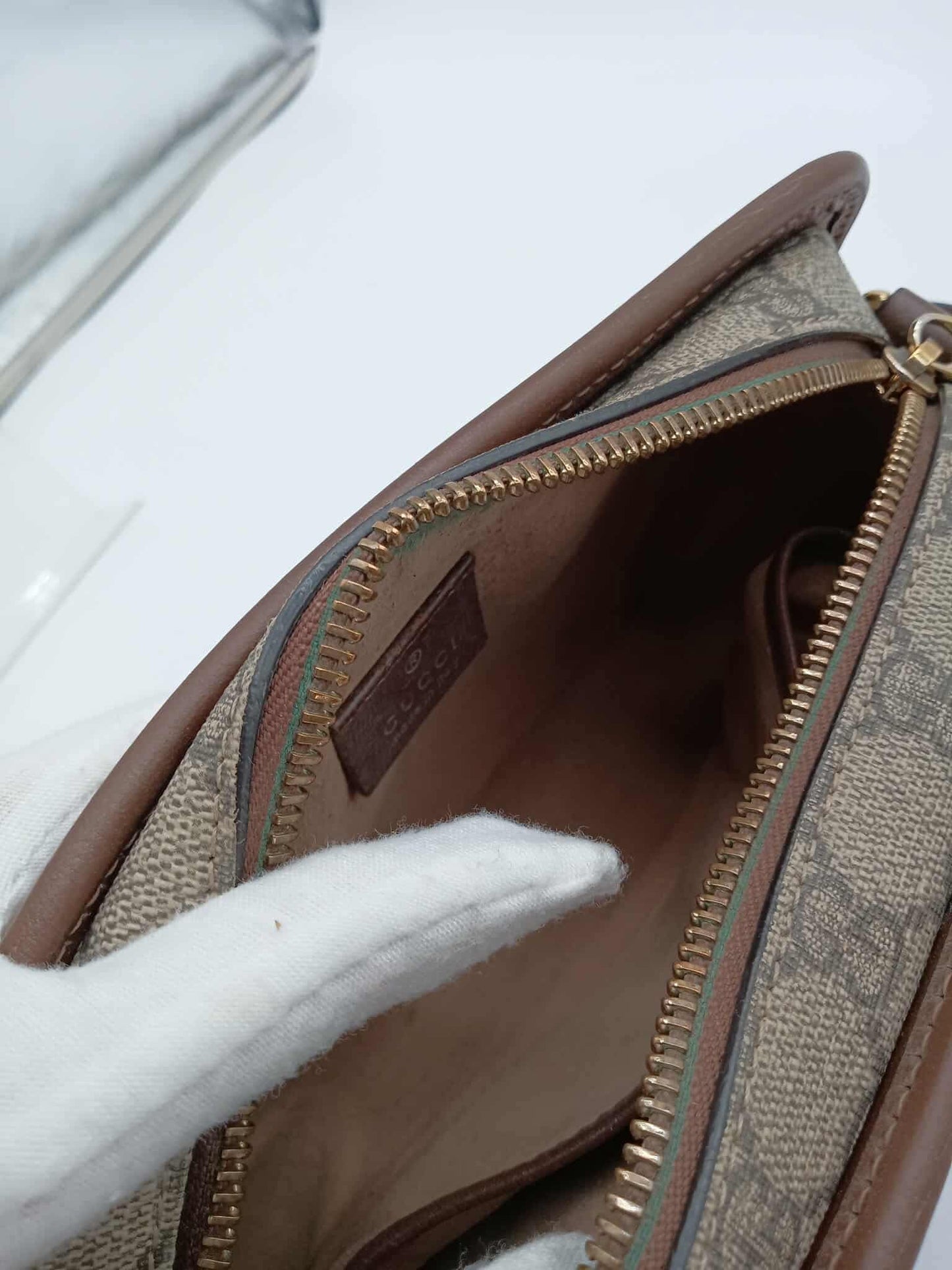 GUCCI Mini GG Supreme Camera Bag