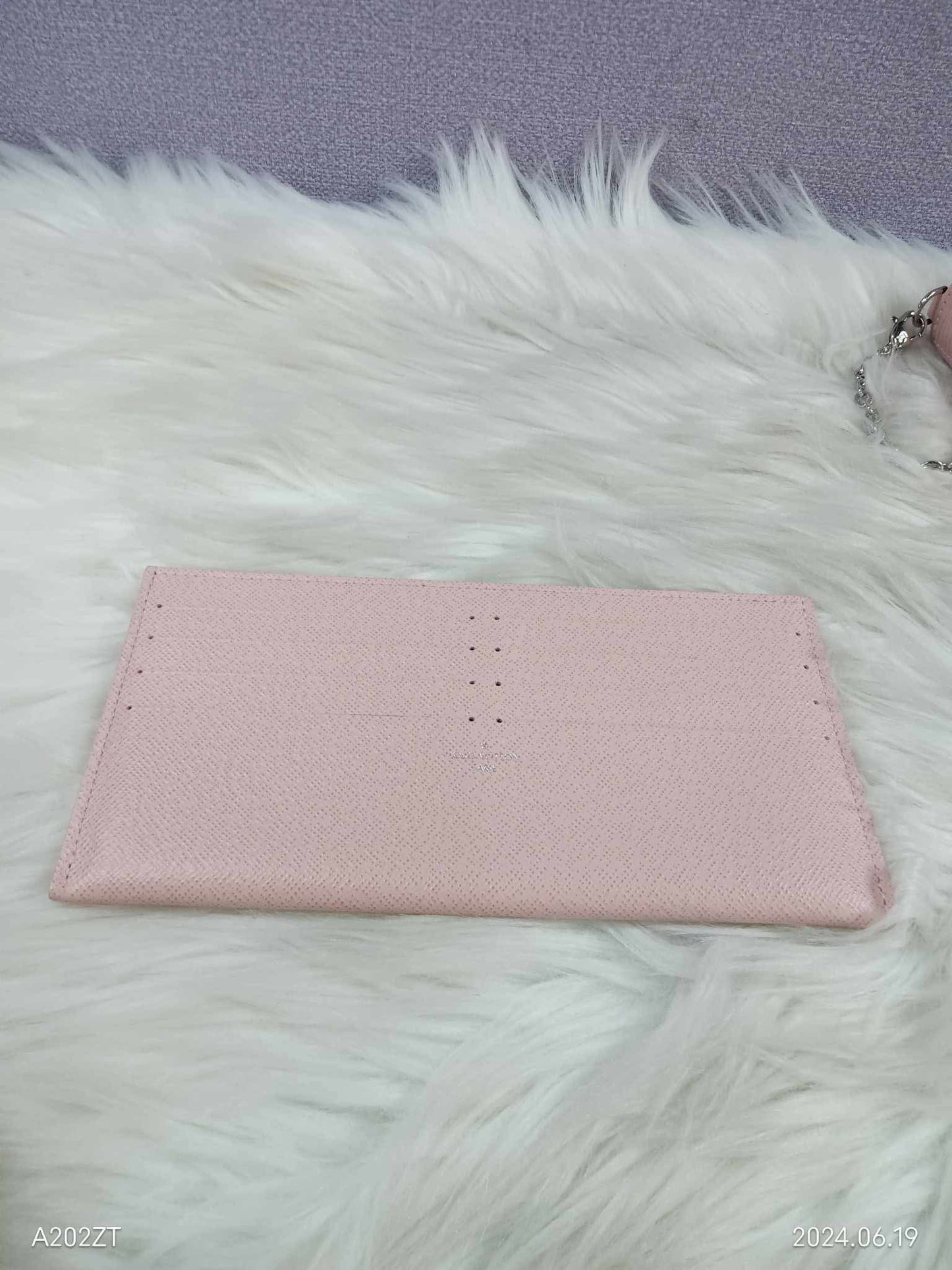 LOUIS VUITTON Epi Felicie