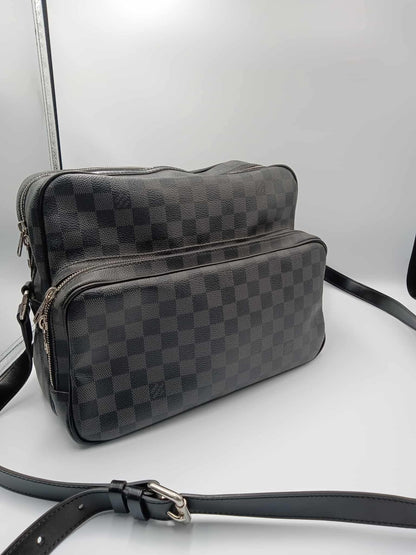 LOUIS VUITTON Damier Graphite Sac Leoh Messenger Bag
