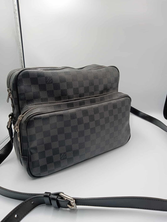 LOUIS VUITTON Damier Graphite Sac Leoh Messenger Bag