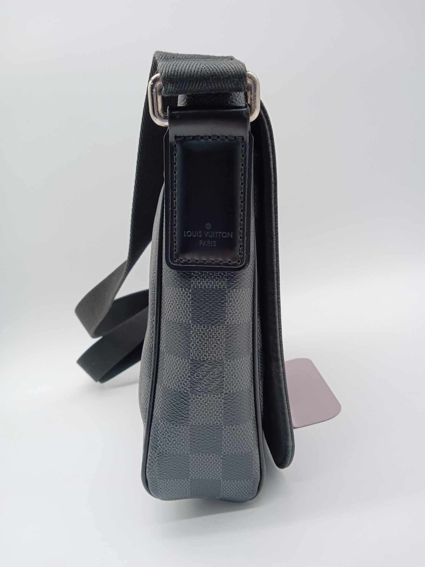LOUIS VUITTON Damier Graphite District Messenger Bag PM