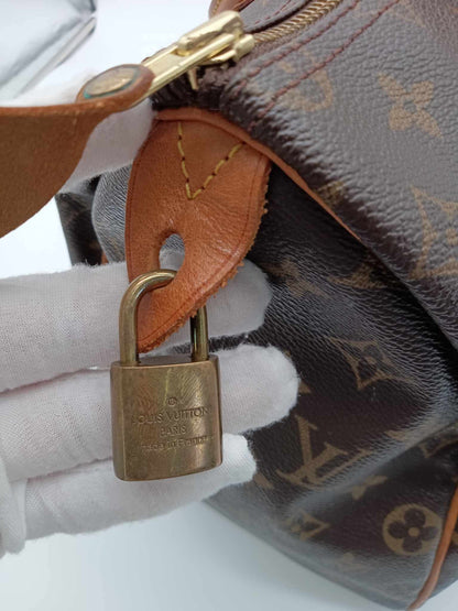 LOUIS VUITTON Monogram Speedy 35