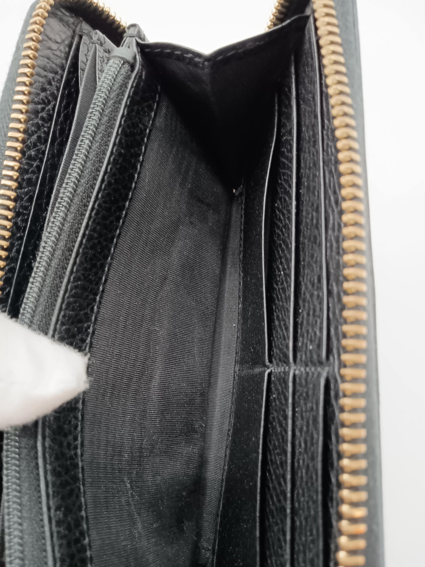 GUCCI Marmont Leather Zippy Wallet