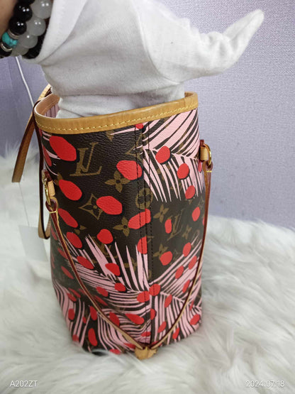 LOUIS VUITTON  Monogram Neverfull Jungle Dots