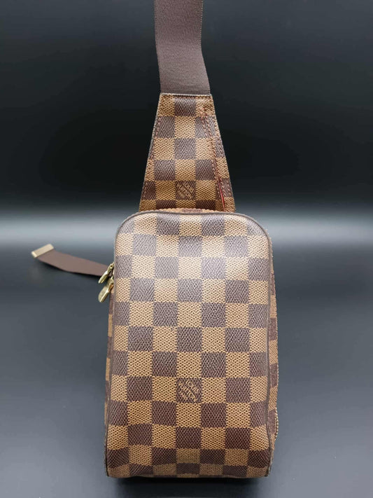 LOUIS VUITTON Damier Geronimo