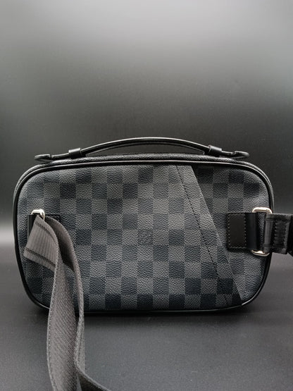 LOUIS VUITTON Damier Graphite Ambrell