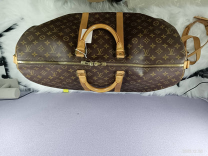 LOUIS VUITTON Monogram Keepall Bandouliere 55