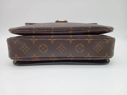 LOUIS VUITTON Monogram Pochette Metis MM