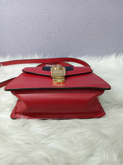 GUCCI Sherryline Sylvie