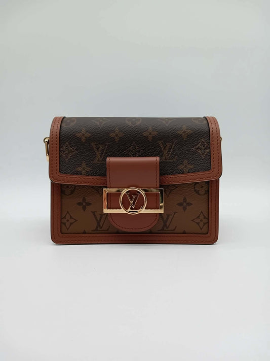 LOUIS VUITTON Monogram Reverse Dauphine