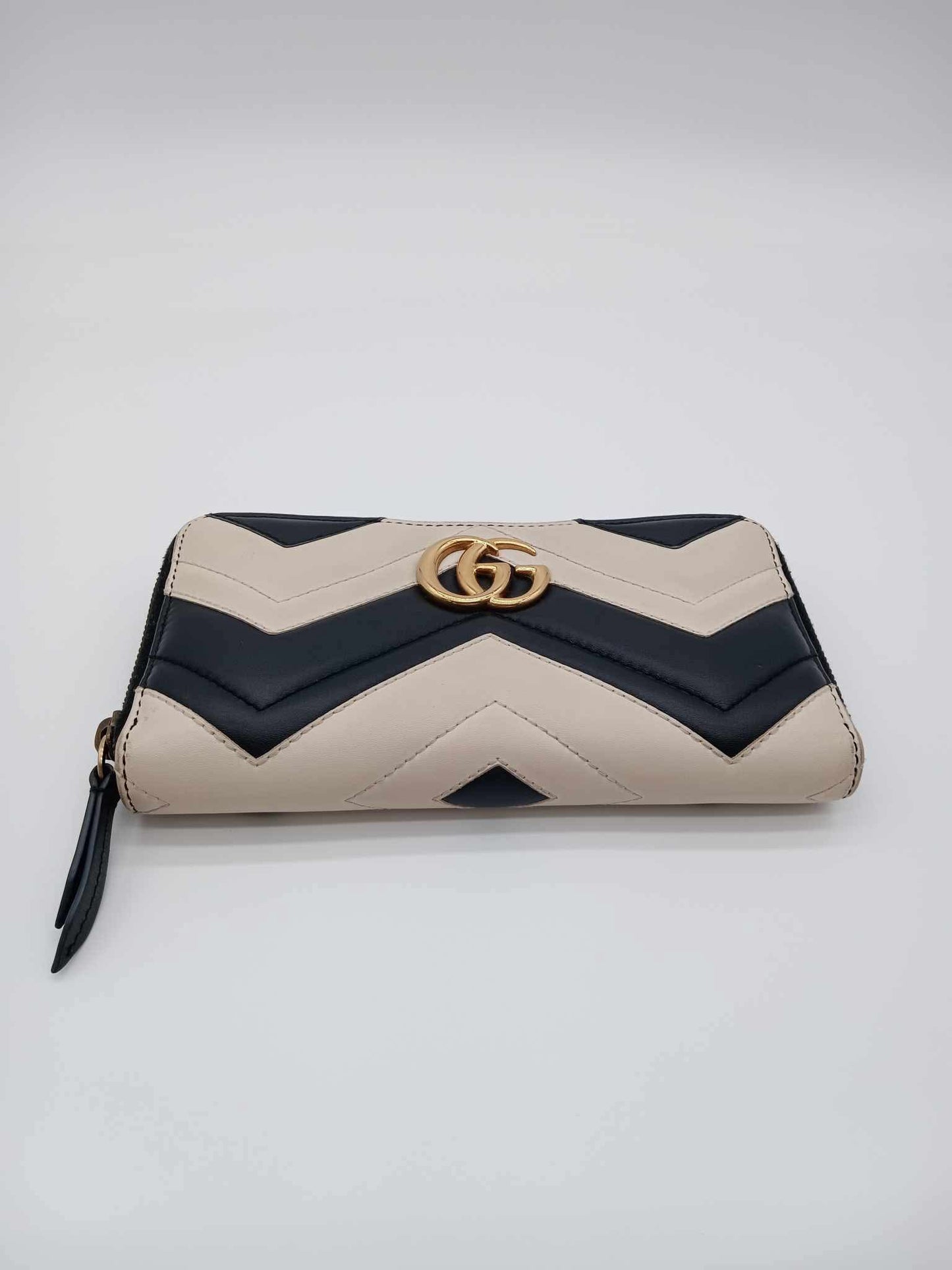 GUCCI Zippy Wallet