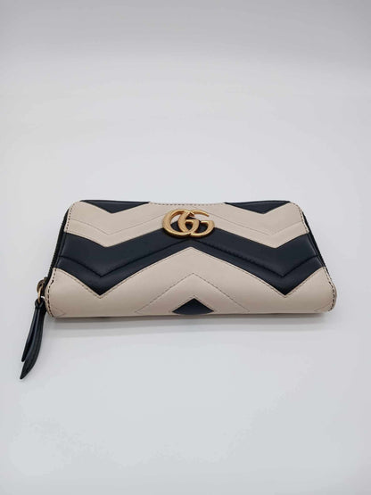 GUCCI Zippy Wallet