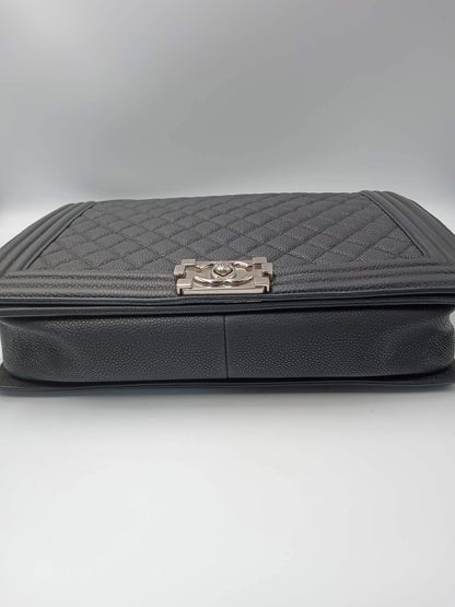 CHANEL Caviar Quilted Maxi LeBoy