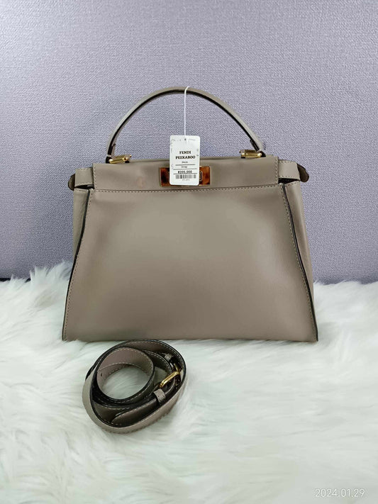 FENDI Peekaboo