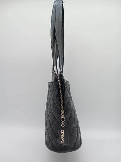 CHANEL Caviar Vintage Coco Tote