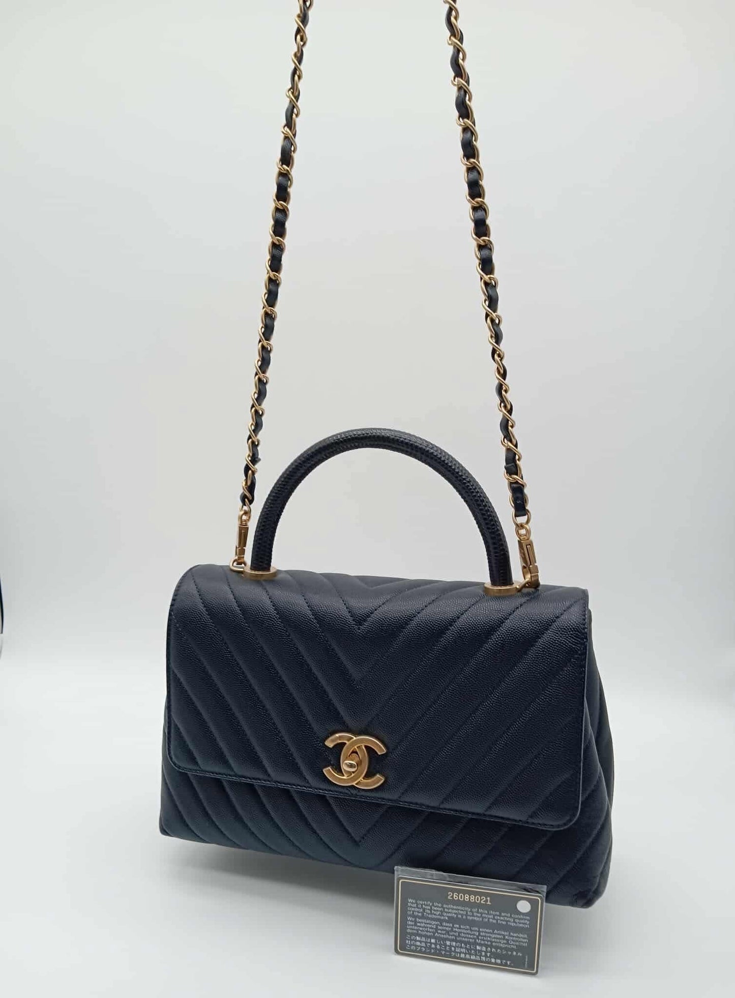 CHANEL Caviar Chevron Coco Handle