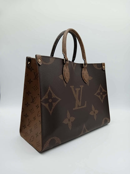 LOUIS VUITTON Monogram Reverse On The GO MM