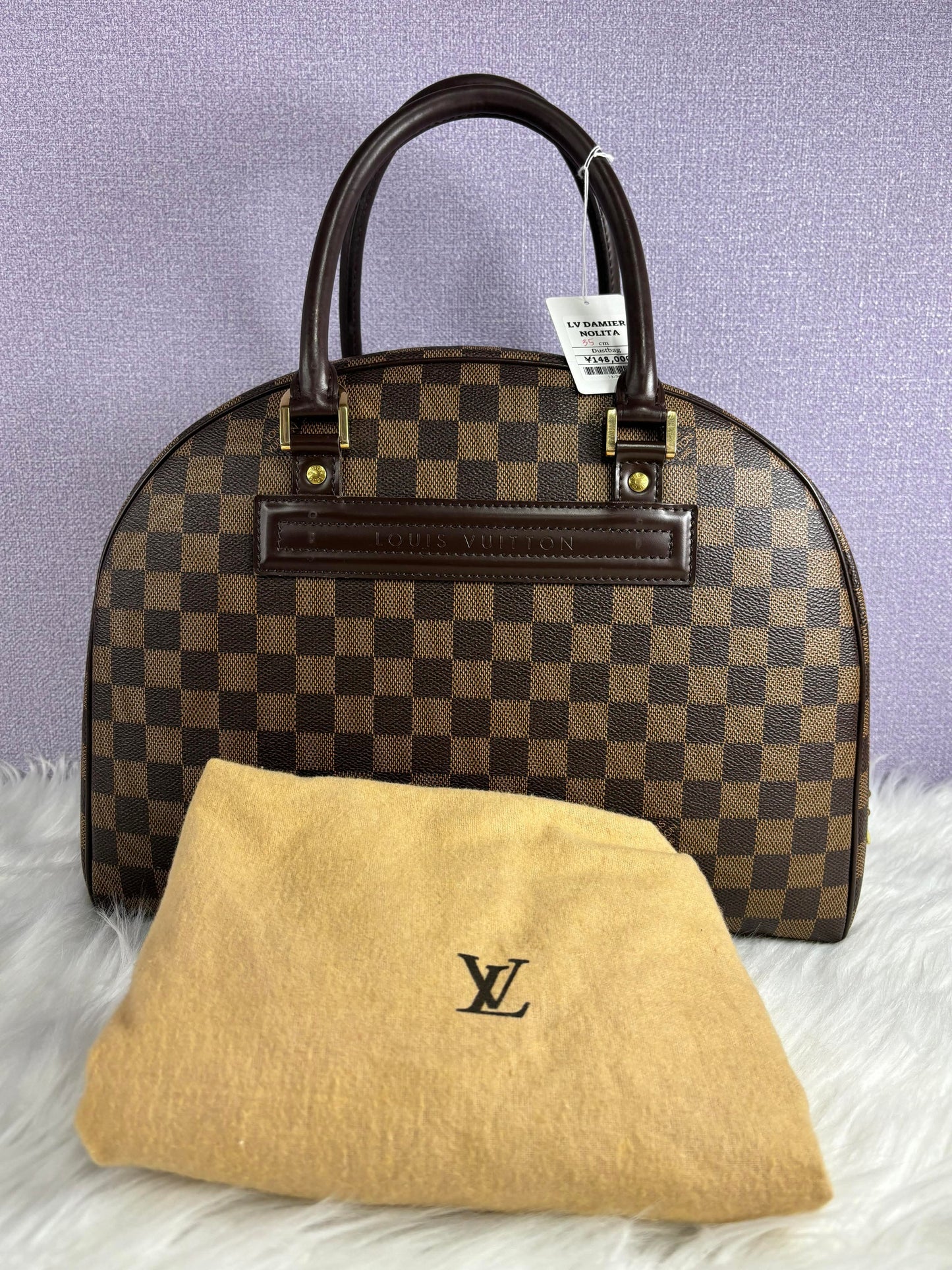 LOUIS VUITTON Damier Nolita