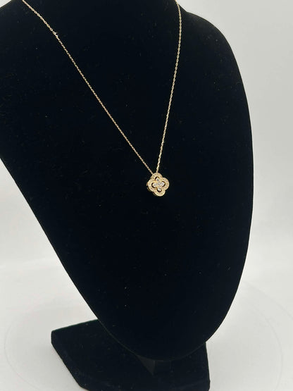 K18 YG Four Leaf Clover Necklace 0.33ct 2g