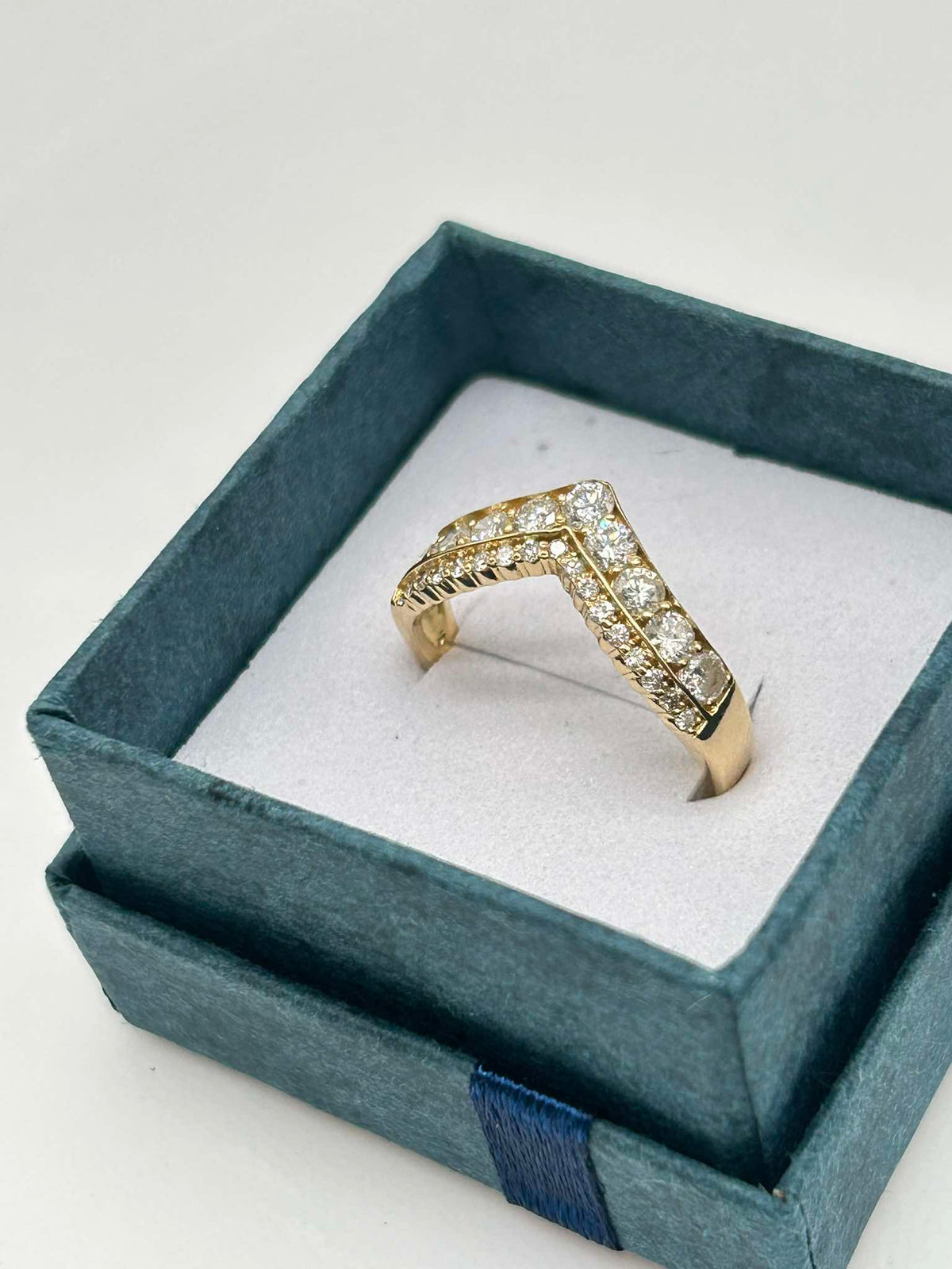 K18 YG Double Layer Chevron Ring 0.70ct 2.60g